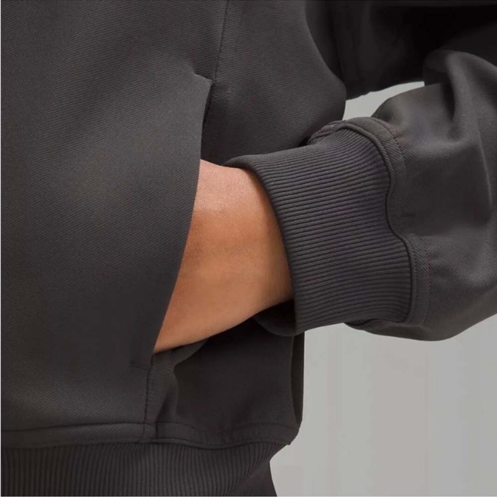 Lululemon - Wunder Train Track Jacket *Twill - Graphite Grey - Picture 4 of 8